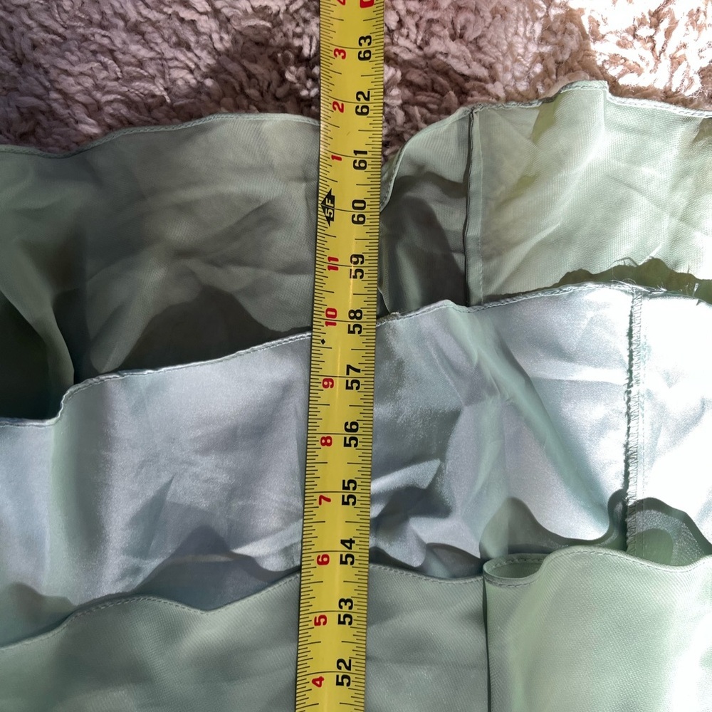 𝅺Beautiful Camille formal dress, perfect condition - Picture 6 of 8